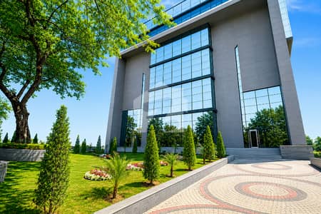 Commercial Office Space Available with Excellent Accessibility