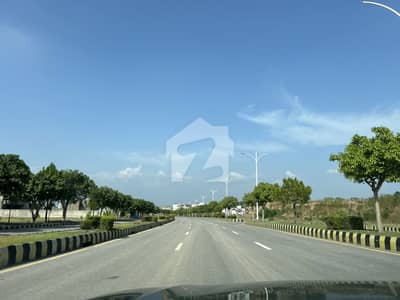 گلبرگ گرینز ۔ بلاک سی گلبرگ گرینز,گلبرگ,اسلام آباد میں 4 کنال رہائشی پلاٹ 13.0 کروڑ میں برائے فروخت۔ گلبرگ گرینز ۔ بلاک سی گلبرگ گرینز,گلبرگ,اسلام آباد میں 4 کنال رہائشی پلاٹ 13.0 کروڑ میں برائے فروخت۔