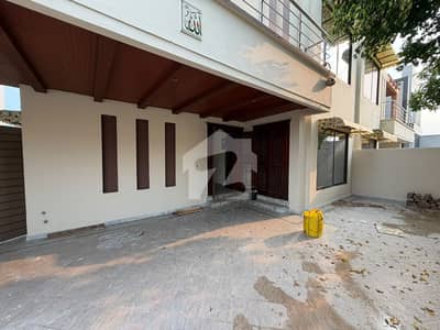 10 Marla Used House Available For Sale In Sector C Bahria Town Lahore