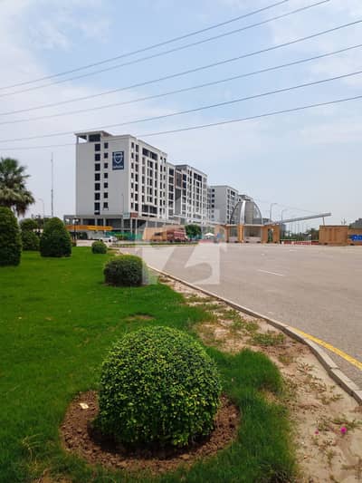 8m plot for sale on invester rate
