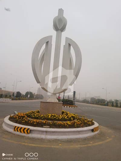 8M plot L Block near to park and Gate#6 zati umra