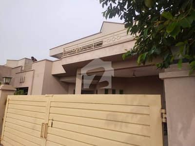 4 BED HOUSE AVAILABLE FOR RENT IN ASKARI 11 LAHORE CANTT