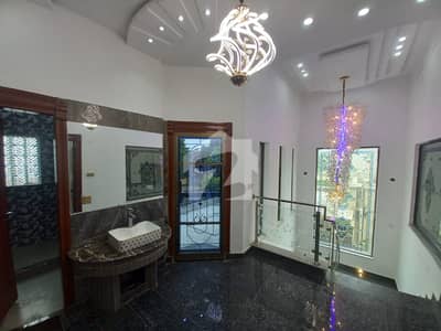 1 Kanal Well-Maintained House in Jasmine Block Sector C For Rent Bahria Town Lahore | Prime Location 1 Kanal Well-Maintained House in Jasmine Block Sector C For Rent Bahria Town Lahore | Prime Location