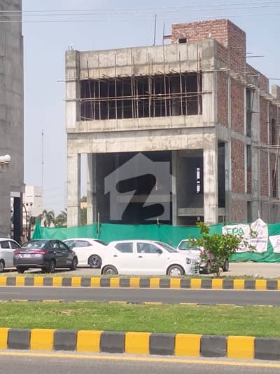 خیابانِ امین لاہور میں 10 مرلہ Studio عمارت 45.0 کروڑ میں برائے فروخت۔ خیابانِ امین لاہور میں 10 مرلہ Studio عمارت 45.0 کروڑ میں برائے فروخت۔