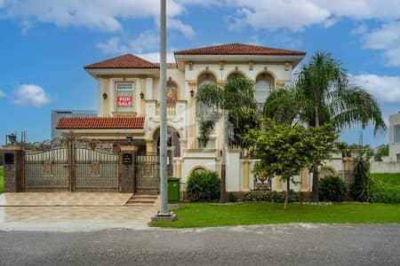 Like A Brand New House Prime location Near to Park Masjid Commercial Area
