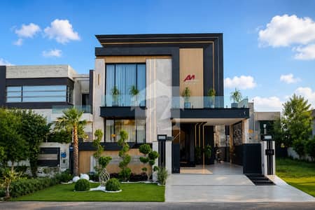 DHA Phase 7 - Block Y House For Sale Sized 10 Marla