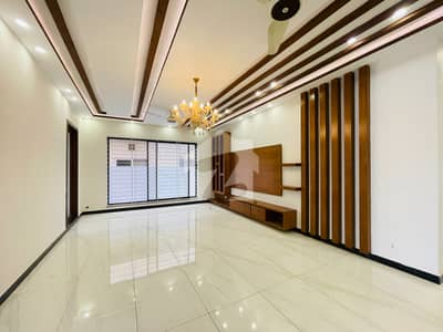 ONE KANAL USED LUSH UPPER PORTION FOR RENT IN DHA PHASE 2 ISLAMABAD ONE KANAL USED LUSH UPPER PORTION FOR RENT IN DHA PHASE 2 ISLAMABAD