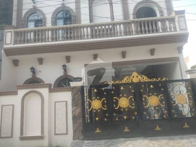 jubliee town block F 5 Marla house for sale 5 bedroom daring Room daibal kitchen daibal unt demand 2600000