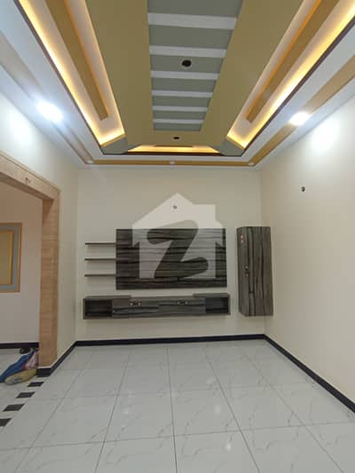 120 Square Yards House For Grabs In Scheme 33