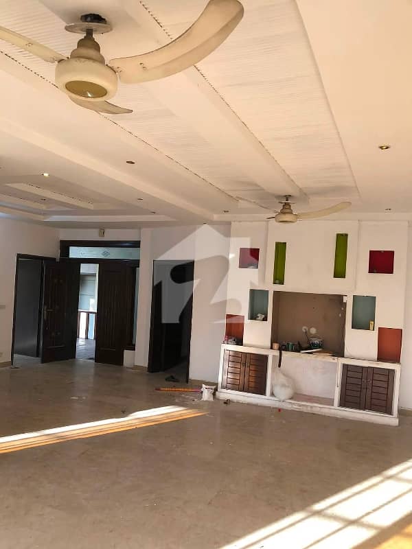Kamal Lower Ground Portion Available For Rent Kamal Lower Ground Portion Available For Rent