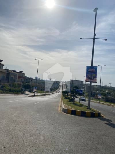 ڈی ایچ اے فیز 5 - سیکٹر سی ڈی ایچ اے ڈیفینس فیز 5,ڈی ایچ اے ڈیفینس,اسلام آباد میں 1 کنال رہائشی پلاٹ 4.15 کروڑ میں برائے فروخت۔ ڈی ایچ اے فیز 5 - سیکٹر سی ڈی ایچ اے ڈیفینس فیز 5,ڈی ایچ اے ڈیفینس,اسلام آباد میں 1 کنال رہائشی پلاٹ 4.15 کروڑ میں برائے فروخت۔
