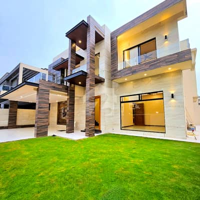 High Quality 24 Marla Spacious Villa,Prime Location In Phase 8 Bahria Town