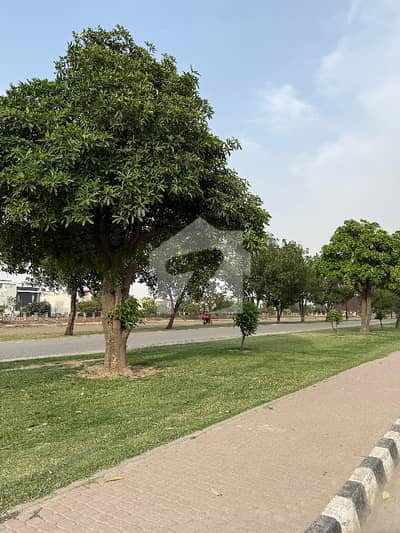 2 KANAL PLOT AVAILABLE AT PREMIUM LOCATION IN AWT PHASE 2