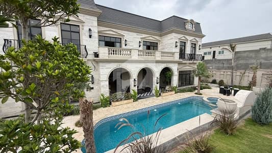 4 Kanal Farmhouse with swimming Pool in Gulberg Greens.