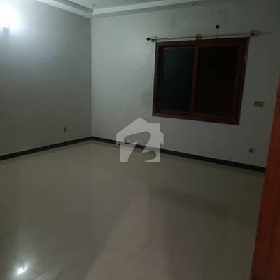Flat For Rent Ideal Location Flat Corner 3 Bed Dd Gulistan E Jauhar University Road