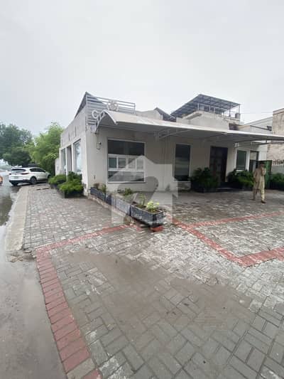 16 Maral basement semi furnished available for Rent Near Netsol Facing Ring Road very good approach with All utilities and Amble parking available 16 Maral basement semi furnished available for Rent Near Netsol Facing Ring Road very good approach with All utilities and Amble parking available