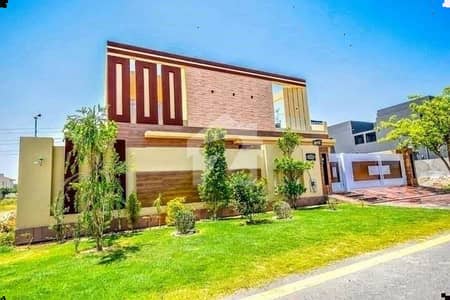 ڈی ایچ اے فیز 1 ڈی ایچ اے ڈیفینس,لاہور میں 5 کمروں کا 1 کنال مکان 5.6 کروڑ میں برائے فروخت۔ ڈی ایچ اے فیز 1 ڈی ایچ اے ڈیفینس,لاہور میں 5 کمروں کا 1 کنال مکان 5.6 کروڑ میں برائے فروخت۔