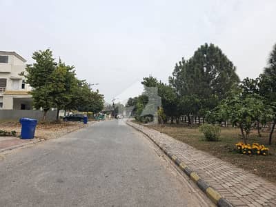 Ideal Location 10 Marla Plot Available For Sale In Bahria Town Rawalpindi Phase 3
