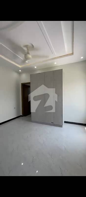 5 Marla Portion For Rent