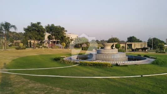 ٹاپ سٹی 1 - بلاک سی ٹاپ سٹی 1,اسلام آباد میں 1 کنال رہائشی پلاٹ 2.35 کروڑ میں برائے فروخت۔