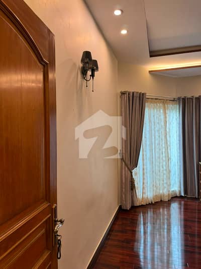 1 Kanal Lush Condition Modern House For Sale