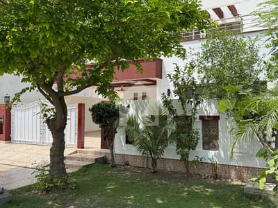 10 Marla Used House for Sale in DHA Phase 5, Sector A, Lahore