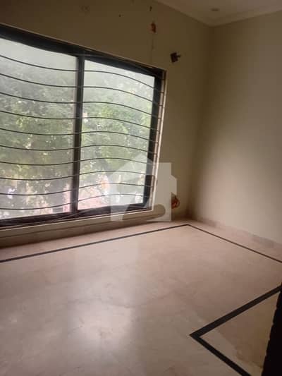 1500 Sq Ft 5 Bed Full House