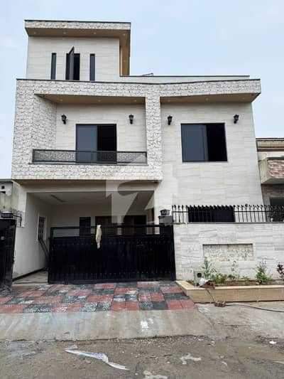 8 Marla ( 30*60 in Block G ) Double Unit House For Sale in Gulshan E Sehat E-18 Islamabad