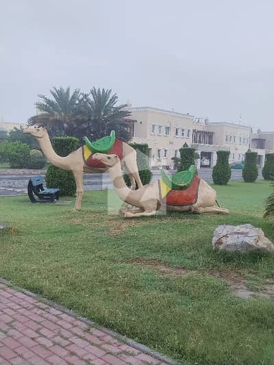 Facing park 5 Marla Possession utility paid plot number 200/78 G1 for sale Facing park 5 Marla Possession utility paid plot number 200/78 G1 for sale