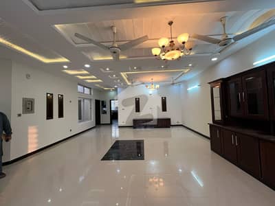 14 Marla Upper Portion For Rent In G-13/3 Islamabad