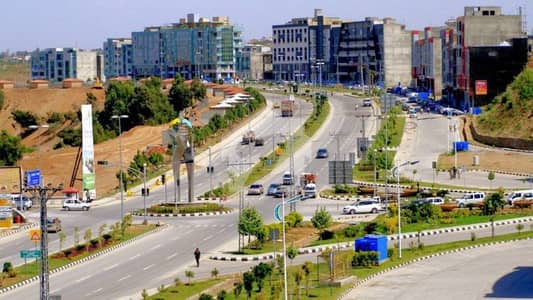 بحریہ ٹاؤن فیز 8 - ای کمرشل بحریہ ٹاؤن فیز 8,بحریہ ٹاؤن راولپنڈی,راولپنڈی میں 1 کنال کمرشل پلاٹ 6.75 کروڑ میں برائے فروخت۔ بحریہ ٹاؤن فیز 8 - ای کمرشل بحریہ ٹاؤن فیز 8,بحریہ ٹاؤن راولپنڈی,راولپنڈی میں 1 کنال کمرشل پلاٹ 6.75 کروڑ میں برائے فروخت۔