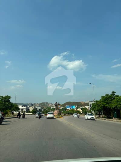 Bahria Town Phase 8 - Block N Residential Plot Sized 10 Marla Is Available For Sale