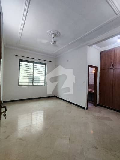 10 Marla Double story house for rent