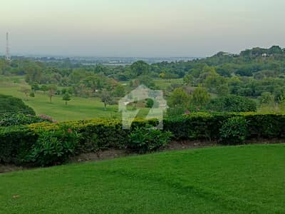 ZEEE Real Estate & Marketing Offers Corner Back of "70" Road Near to Park Awesome location In DHA Phase 8 S Block Available