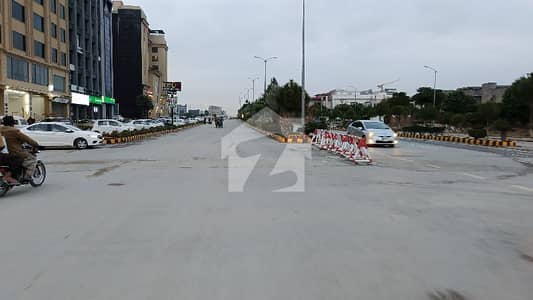 ٹاپ سٹی 1 - بلاک سی ٹاپ سٹی 1,اسلام آباد میں 1 کنال رہائشی پلاٹ 3.15 کروڑ میں برائے فروخت۔
