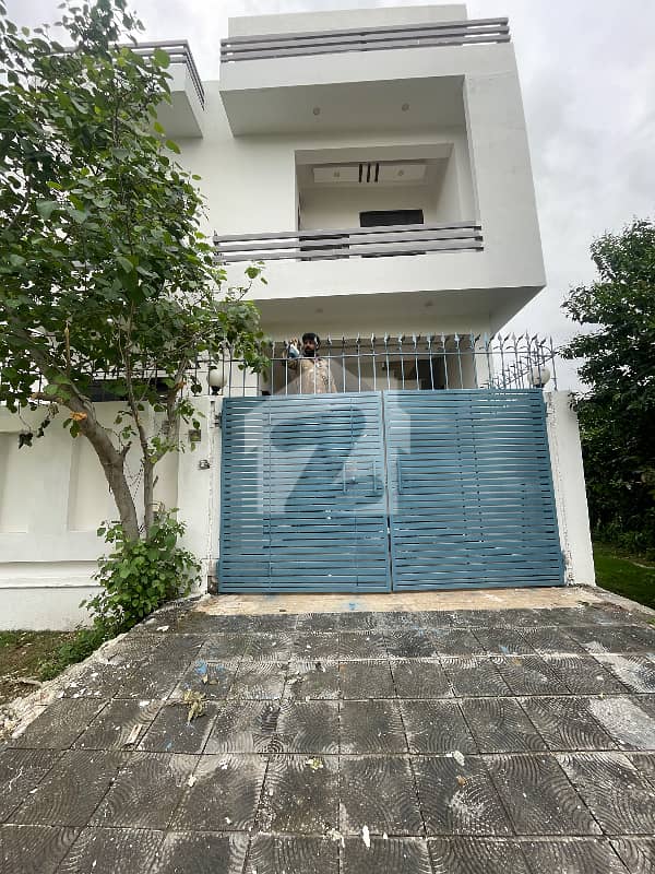 4 Marlas House Available For Rent 4 Marlas House Available For Rent