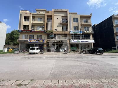 Bahria Enclave Sector Avenue 5 Marla Building For Sale