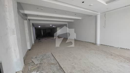 1 Kanal Commercial First Floor Hall For Rent