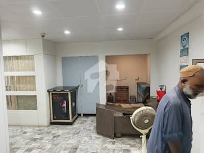 office for rent shahrah e faisal Kashif center