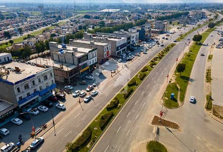 POSSETION! 5 MARLA Plot for sale Lake City Lahore.