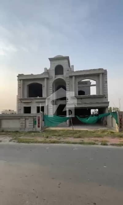 1 Kanal Grey Structure Available For Sale In Tauheed Block-Sector F Bahria Town Lahore