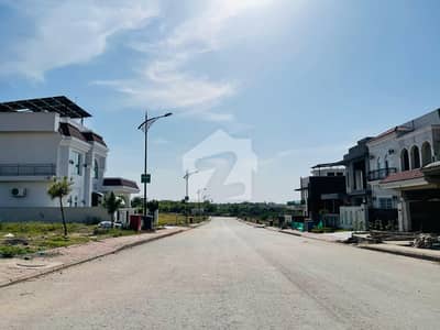 10 Marla Plot For Sale In Bahria Enclave Beautiful Location Near Main Gate