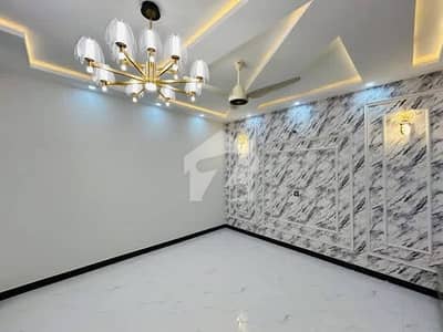 House Of 10 Marla In Central Park - Block G Is Available House Of 10 Marla In Central Park - Block G Is Available