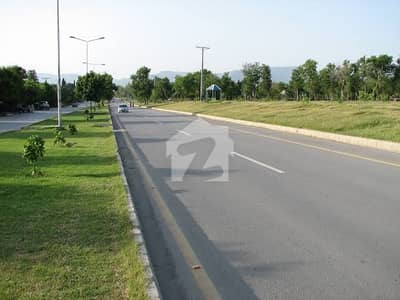 5 Marla Plot For Sale in Chattha Bakhtawar Model Village