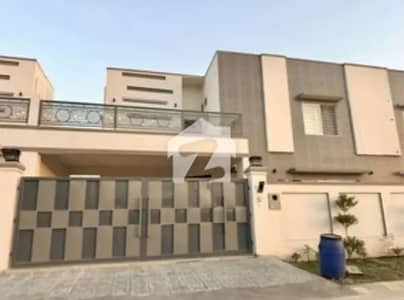 فالکن کمپلیکس نیوملیر ملیر,کراچی میں 4 کمروں کا 14 مرلہ مکان 9.35 کروڑ میں برائے فروخت۔