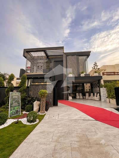 Ultra Luxurious 1 Kanal Fully Furnished House Available For Sale in DHA Phase 6