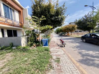 Bahria Enclave Islamabad Sector I 8 Marla Develop Plot For Sale Lop Approved