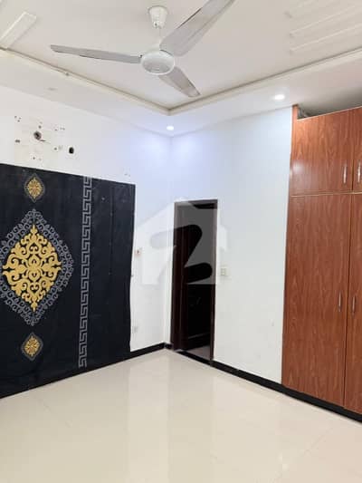 10 Marla Well-Maintained House with 10kW Solar System Investor Rate