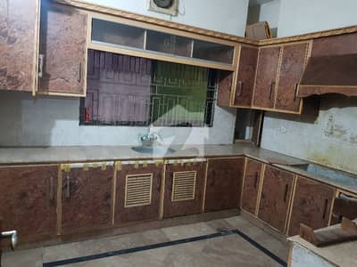 AHMED ASSOCIATES OFFERS 8 MARLA UPPER PORTION FOR RENT IN SUNNY PARK NEAR TO PCSIR PHASE 2