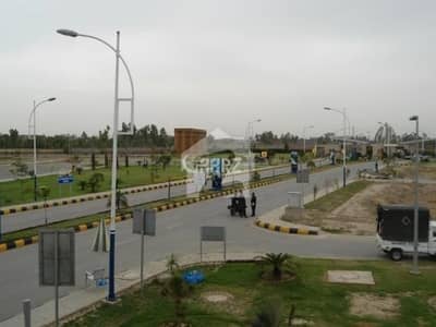 M KANAL PLOT IS FOR SALE M KANAL PLOT IS FOR SALE